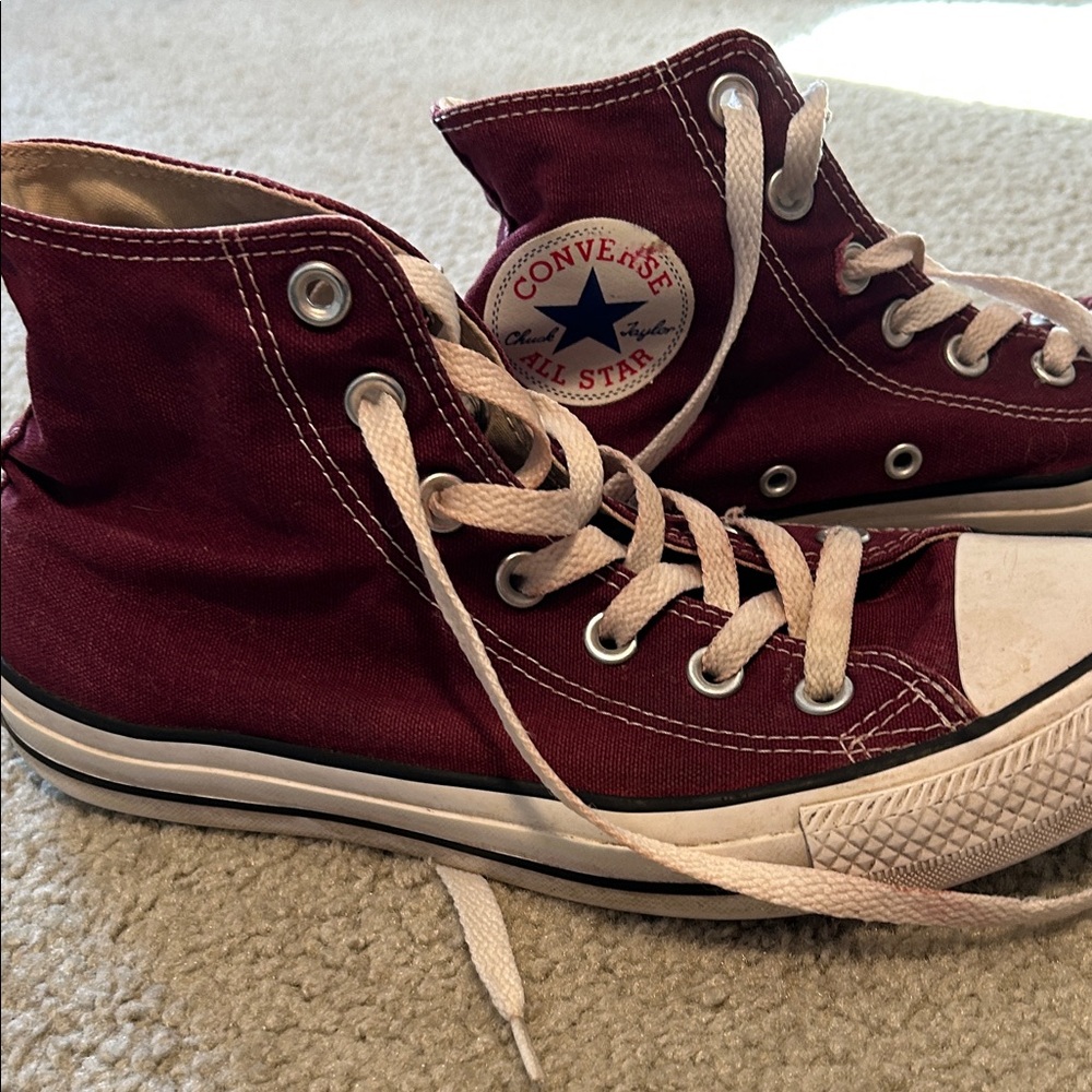 Converse Maroon High Tops women’s 8, men’s 6